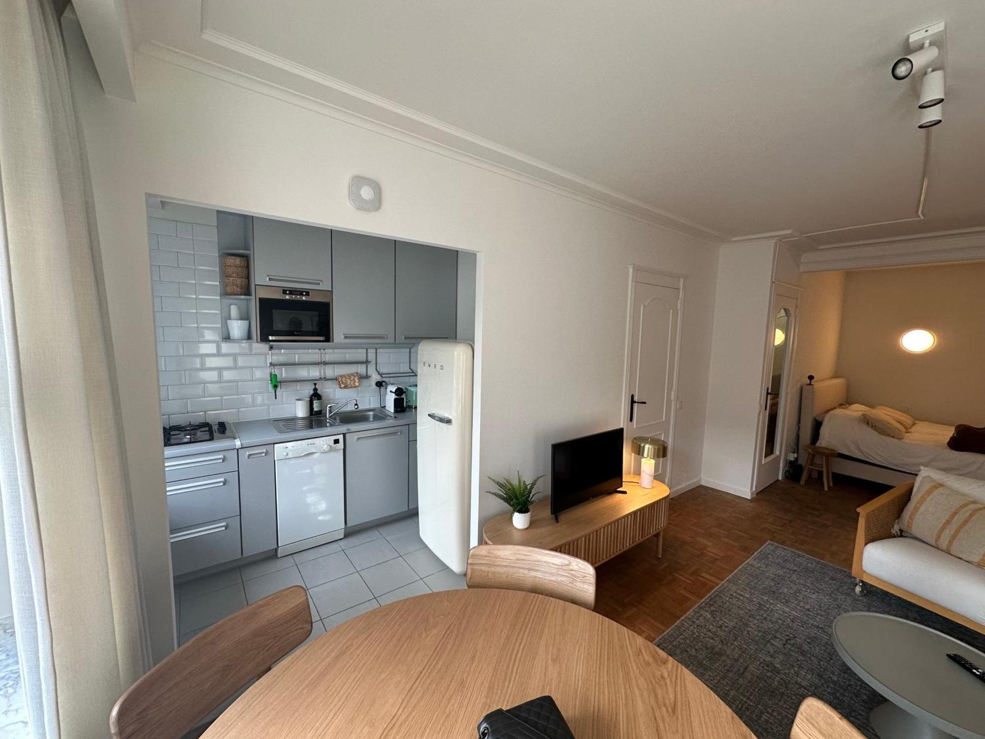 Beautiful Luxurious Studio In The Heart Of The European Quarter Appartement Bruxelles